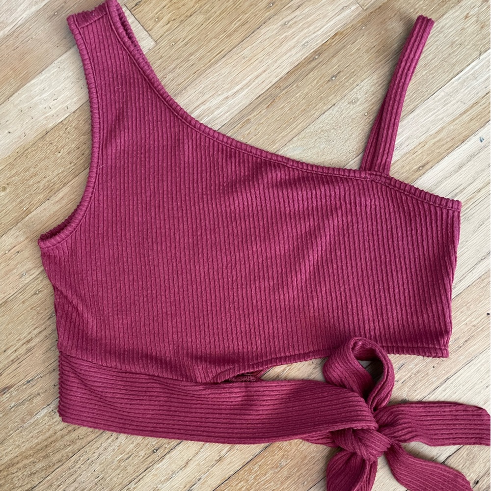 7 Day Wknd Large Maroon One Shoulder Style Summer Tir Crop Top